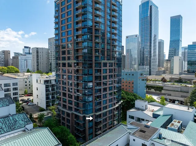 $374,900 | 1420 Terry Avenue, Unit 603, Seattle, WA 98101