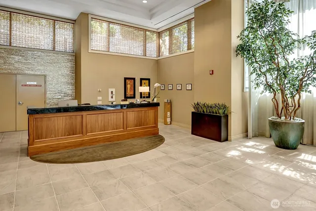 $374,900 | 1420 Terry Avenue, Unit 603, Seattle, WA 98101