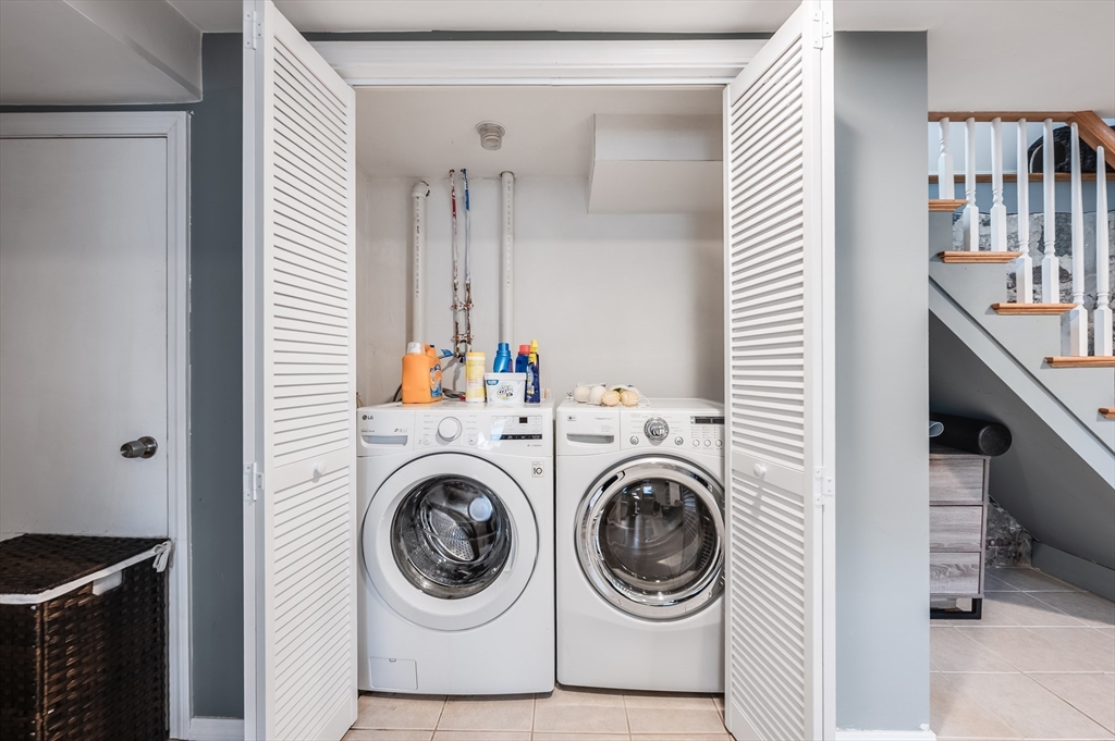 13 Spring Garden Street, Unit 1 Boston, MA 02125 - Photo 15 of 18