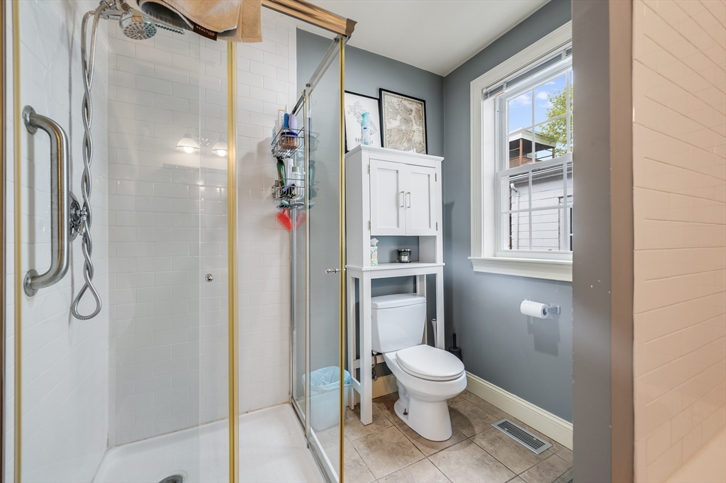 13 Spring Garden Street, Unit 1 Boston, MA 02125 - Photo 9 of 18