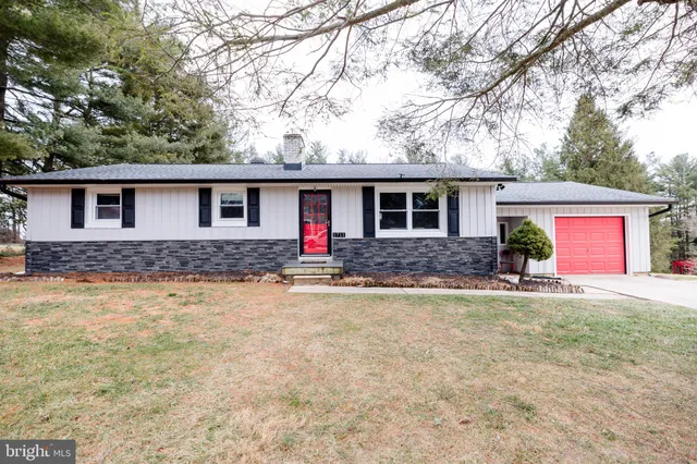 $420,000 | 1711 Kempfield Drive, Hampstead, MD 21074