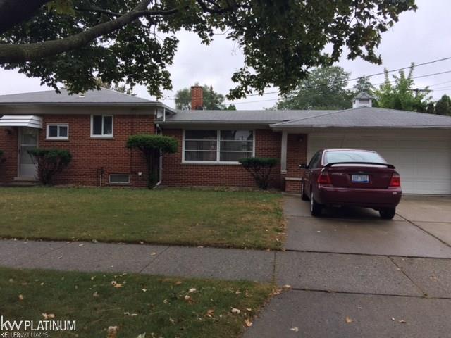 28057 Gilbert Drive Warren, MI 48093 - Photo 1 of 32 31332915.JPG