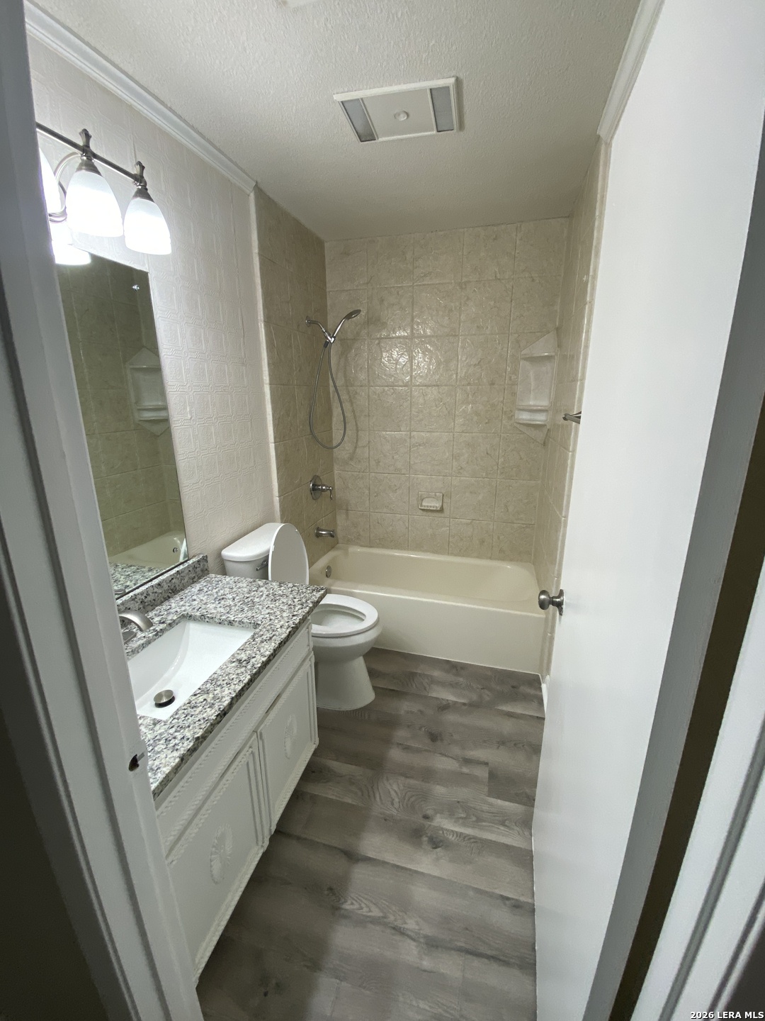 6106 Vance Jackson Road, Unit 15 San Antonio, TX 78230 - Photo 9 of 11