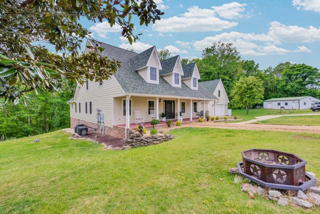 2193 Tollisontown Road Sparta, TN 38583 - Photo 3 of 79