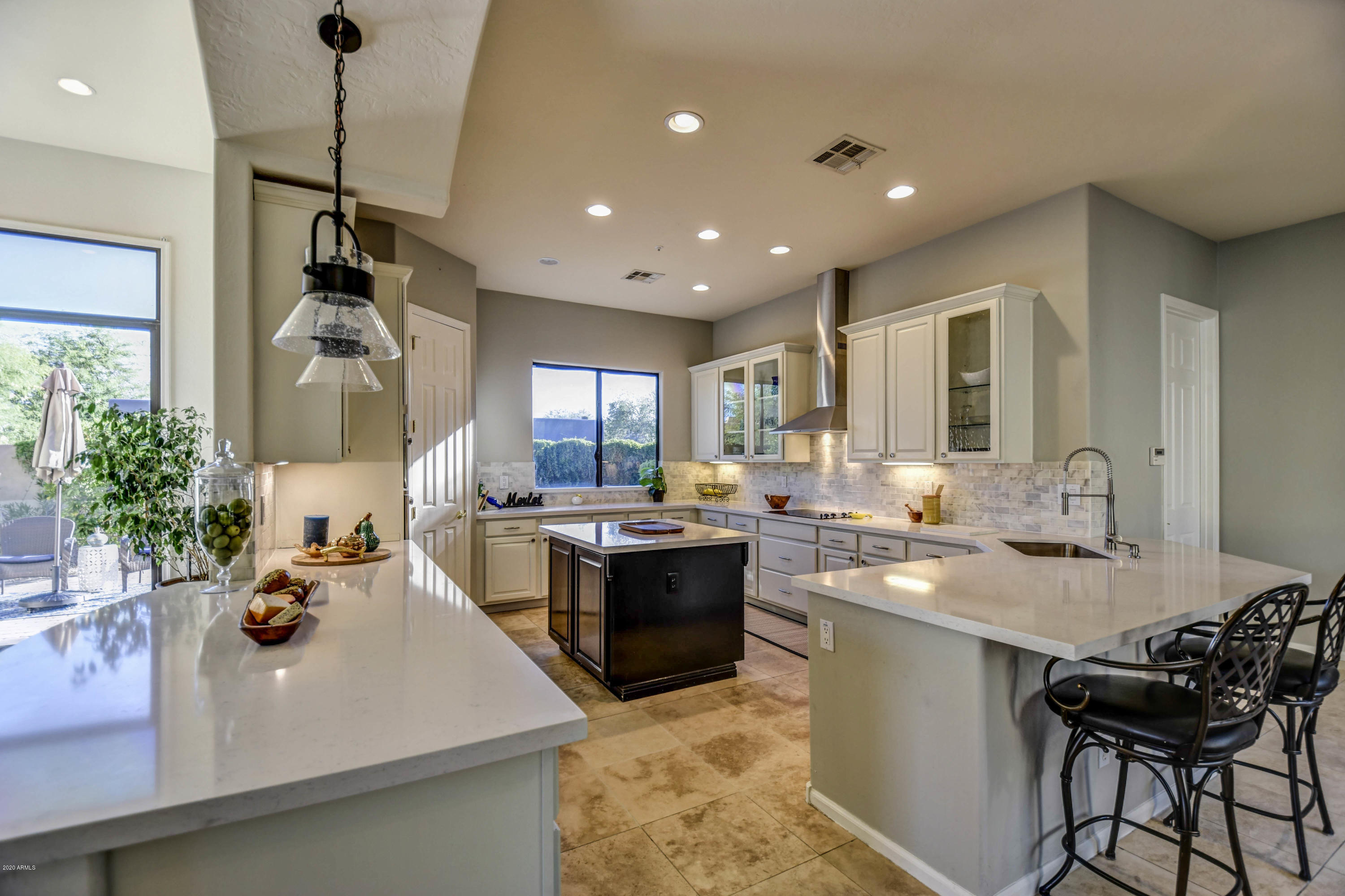 8125 East Wing Shadow Road Scottsdale, AZ 85255 - Photo 16 of 44 Kitchen