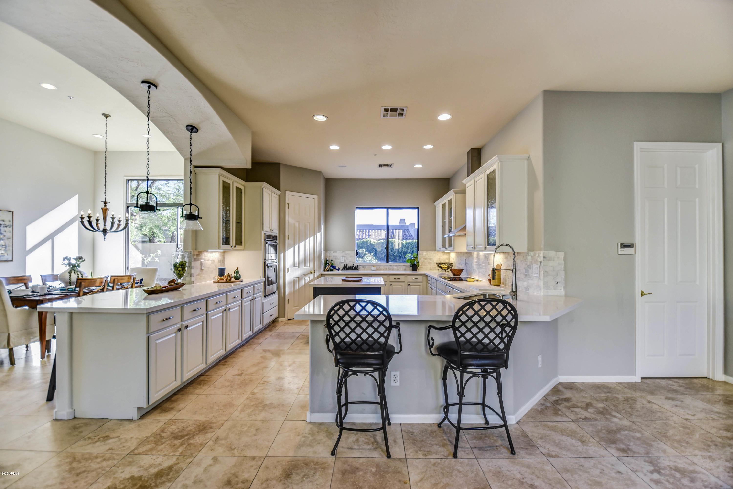 8125 East Wing Shadow Road Scottsdale, AZ 85255 - Photo 17 of 44 Kitchen