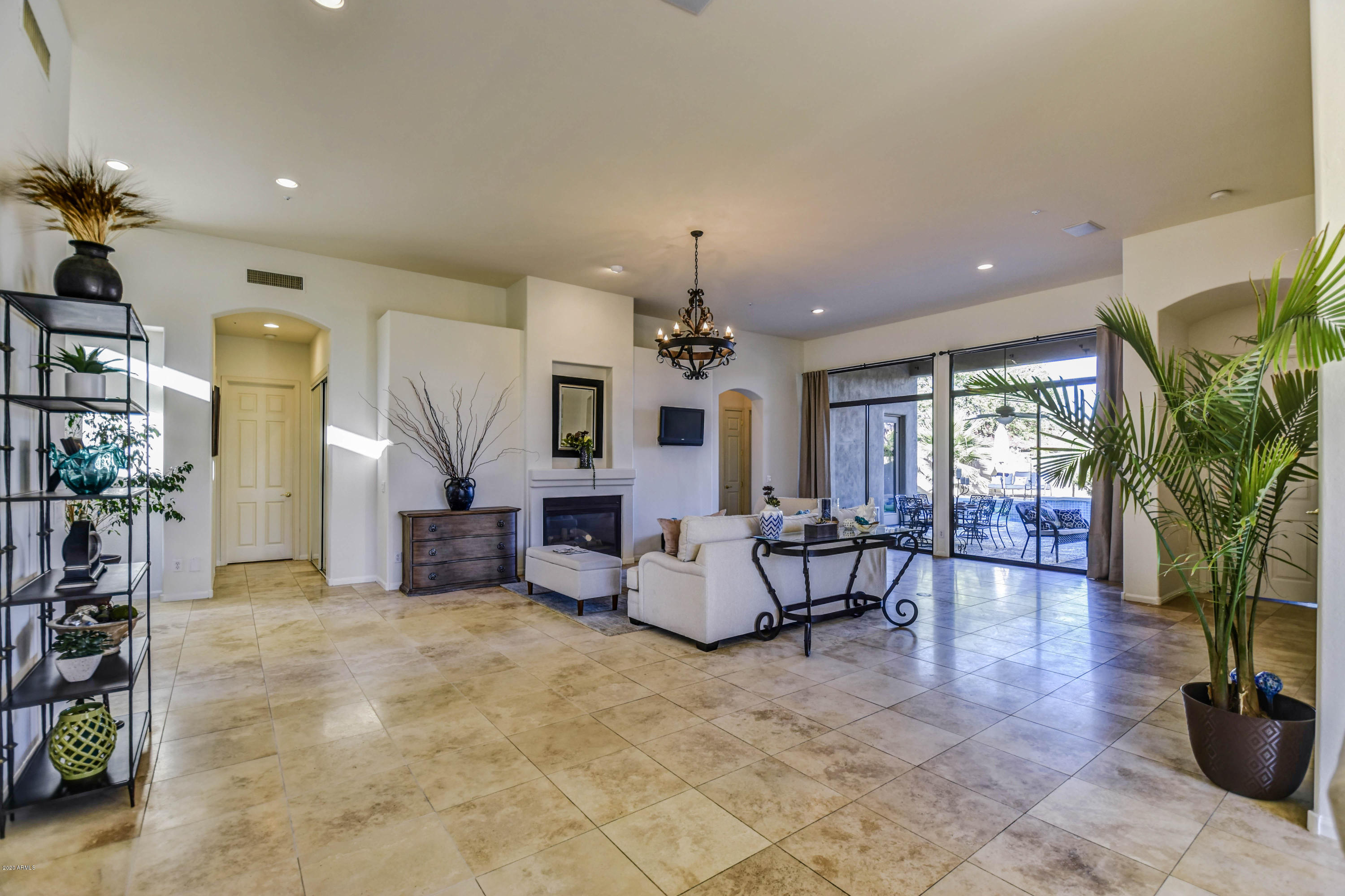 8125 East Wing Shadow Road Scottsdale, AZ 85255 - Photo 10 of 44 Great Room