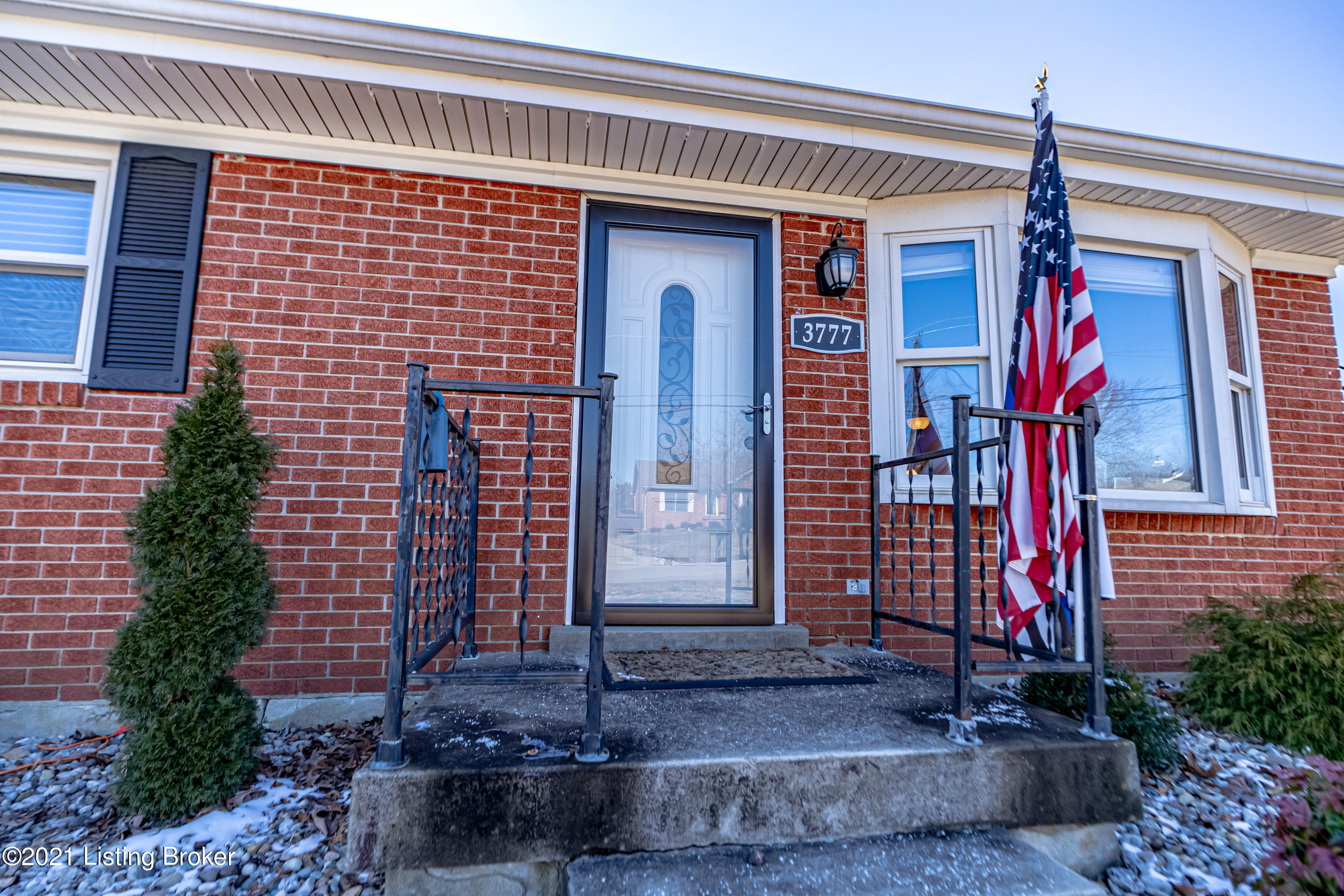 3777 Flatlick Rd (58)