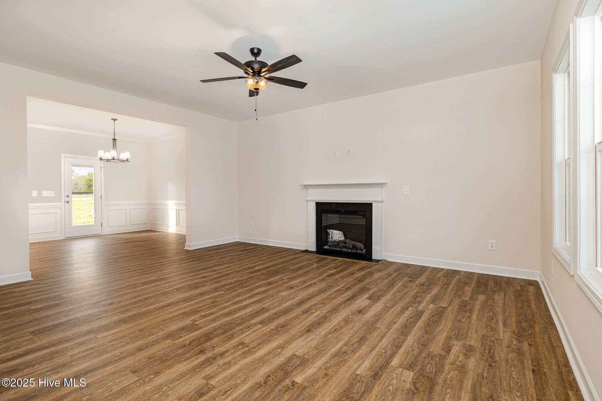 65 Barony Lane Smithfield, NC 27577 - Photo 4 of 26 004_img_5203-edit_802