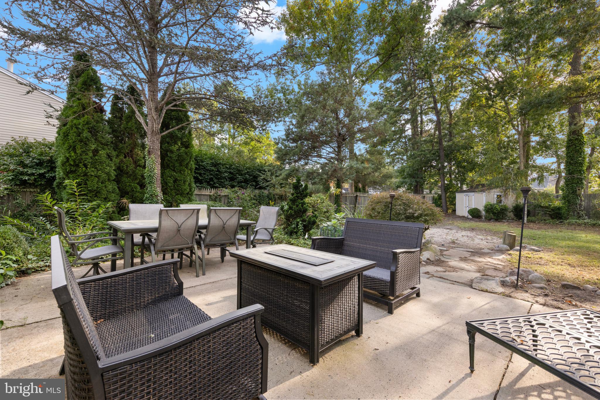 261 Wave Road Manahawkin, NJ 08050 - Photo 19 of 33 Gallery Image 19
