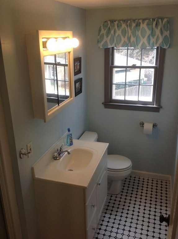 2 Ruth Drive Wilbraham, MA 01095 - Photo 18 of 30 Gallery Image 18