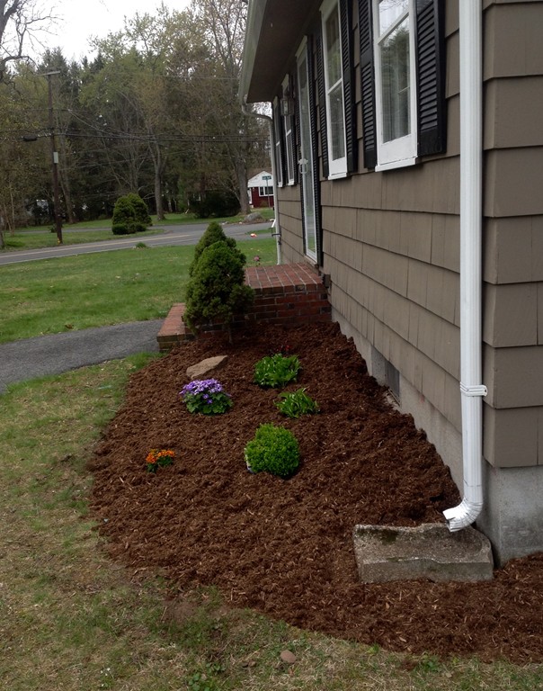2 Ruth Drive Wilbraham, MA 01095 - Photo 3 of 30 Gallery Image 3