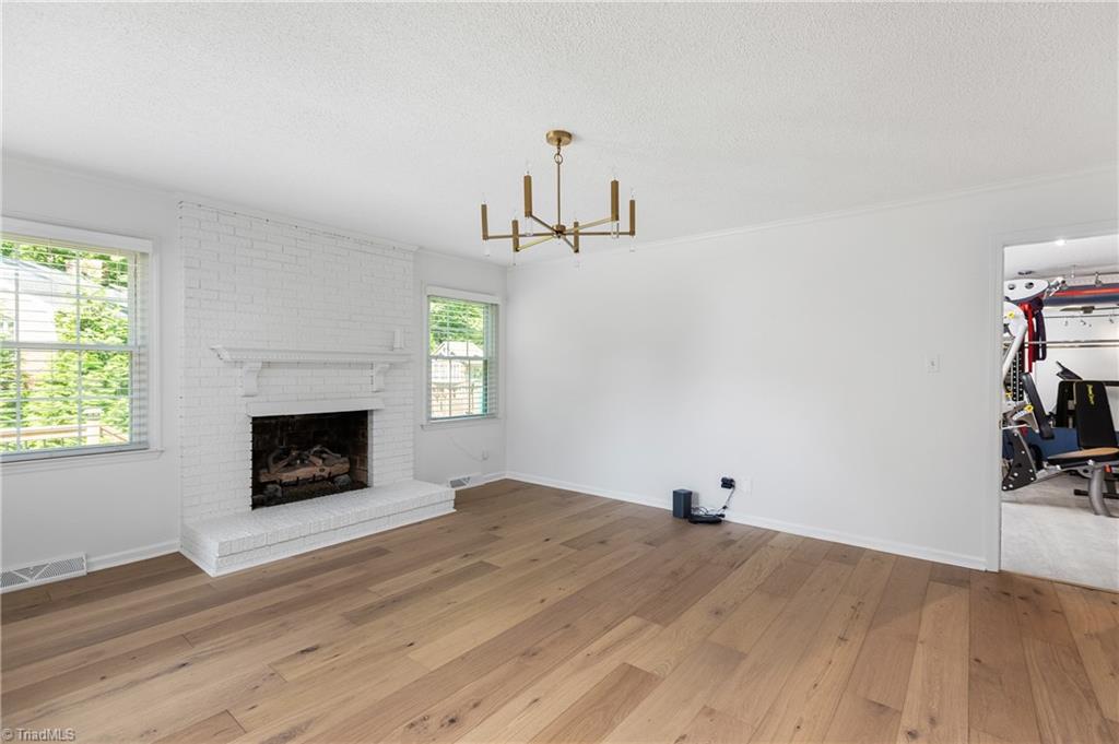 1509 Heathcliff Road High Point, NC 27262 - Photo 15 of 46 Dem