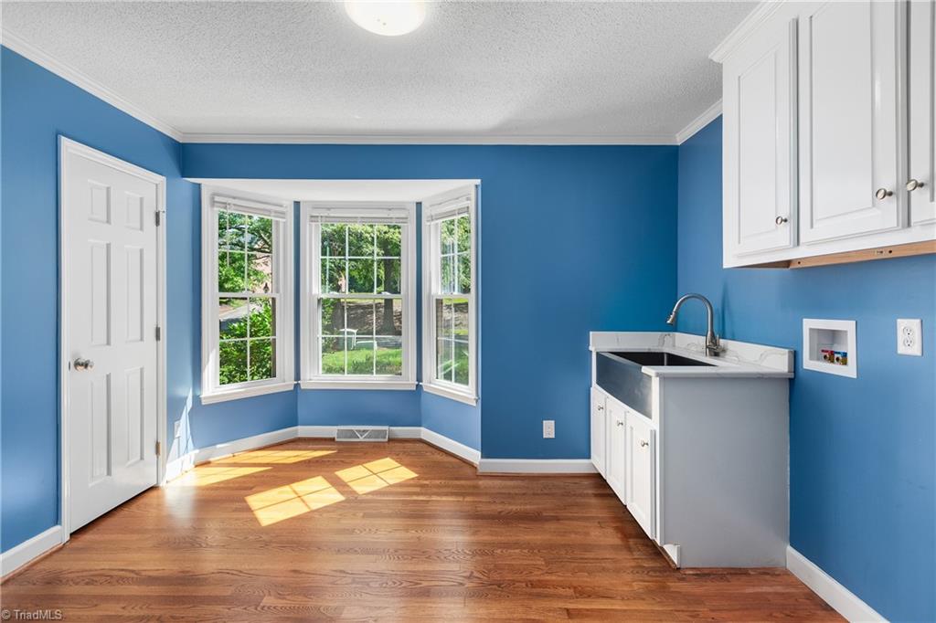 1509 Heathcliff Road High Point, NC 27262 - Photo 20 of 46 Laundry Room