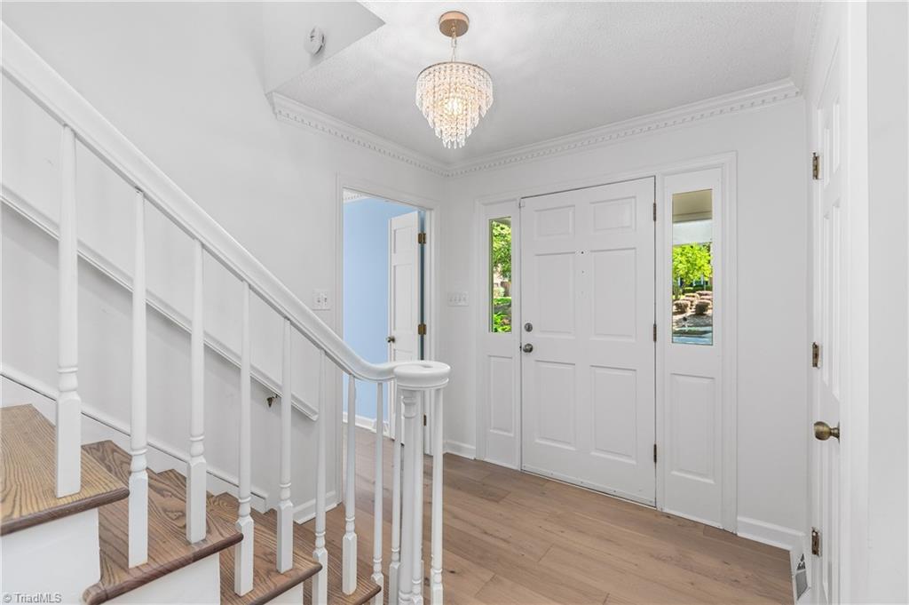 1509 Heathcliff Road High Point, NC 27262 - Photo 3 of 46 Foyer