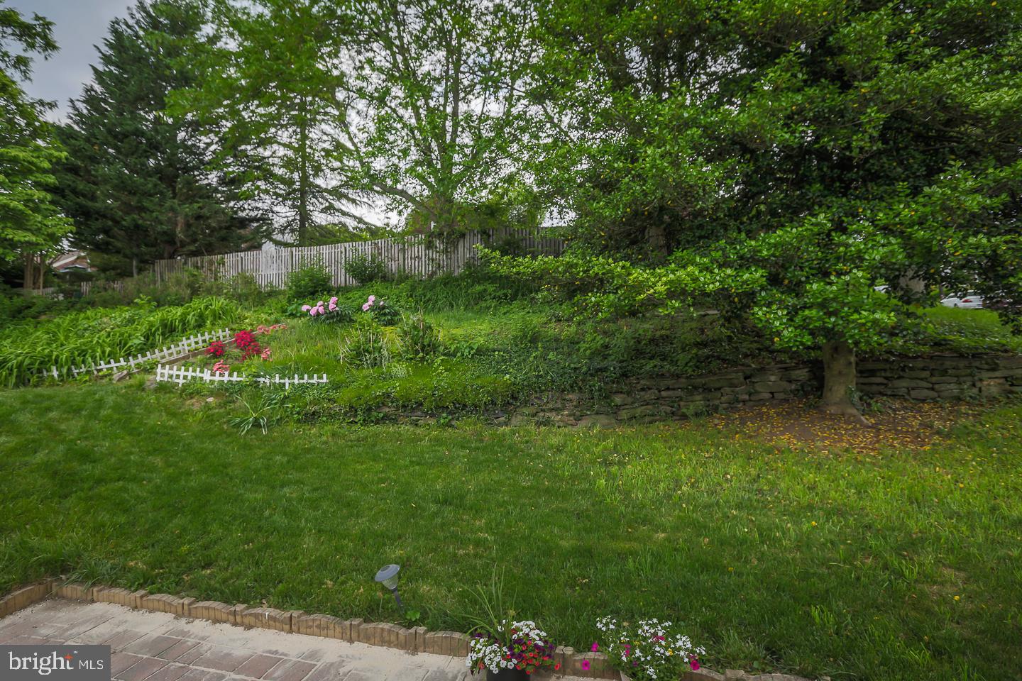 1511 Manoa Road Wynnewood, PA 19096 - Photo 26 of 29