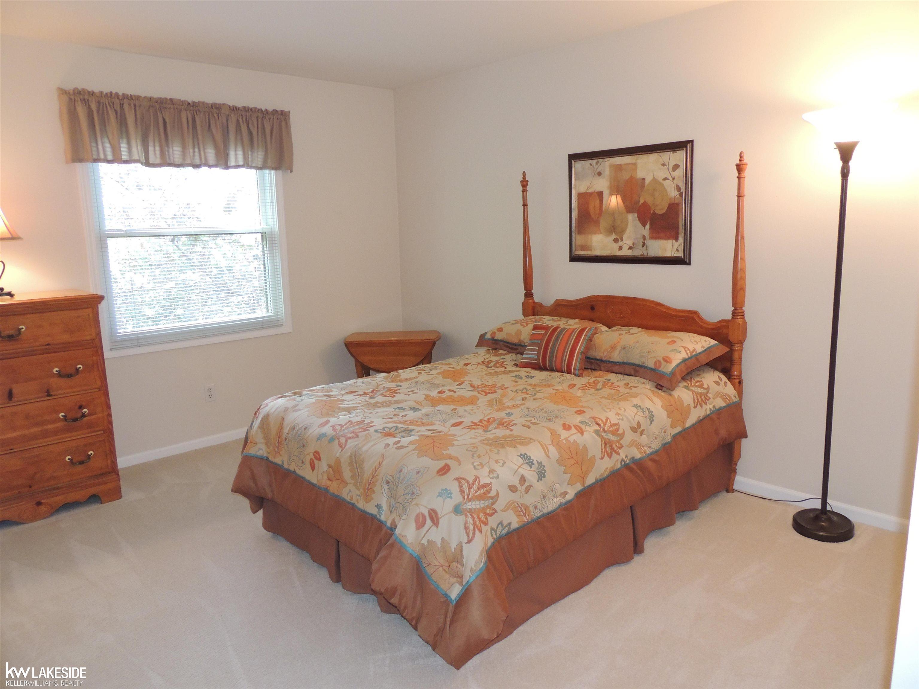 900 Ravine Terrace Drive Rochester, MI 48307 - Photo 56 of 66 50122149-55.JPG