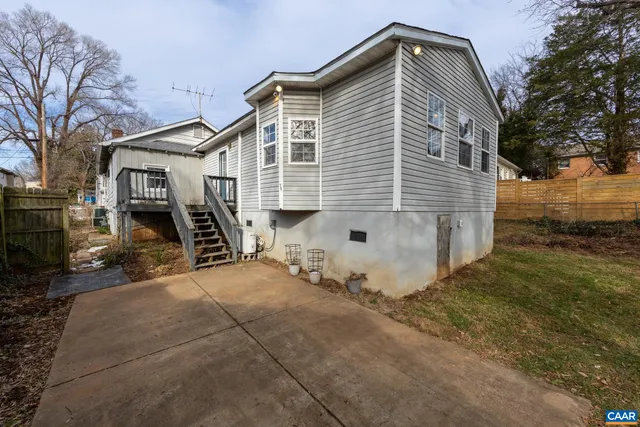 $399,000 | 504 12th Street Northwest, Charlottesville, VA 22903