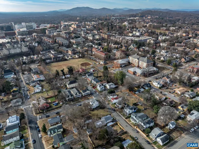 $399,000 | 504 12th Street Northwest, Charlottesville, VA 22903