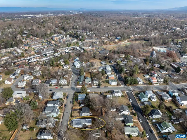 $399,000 | 504 12th Street Northwest, Charlottesville, VA 22903