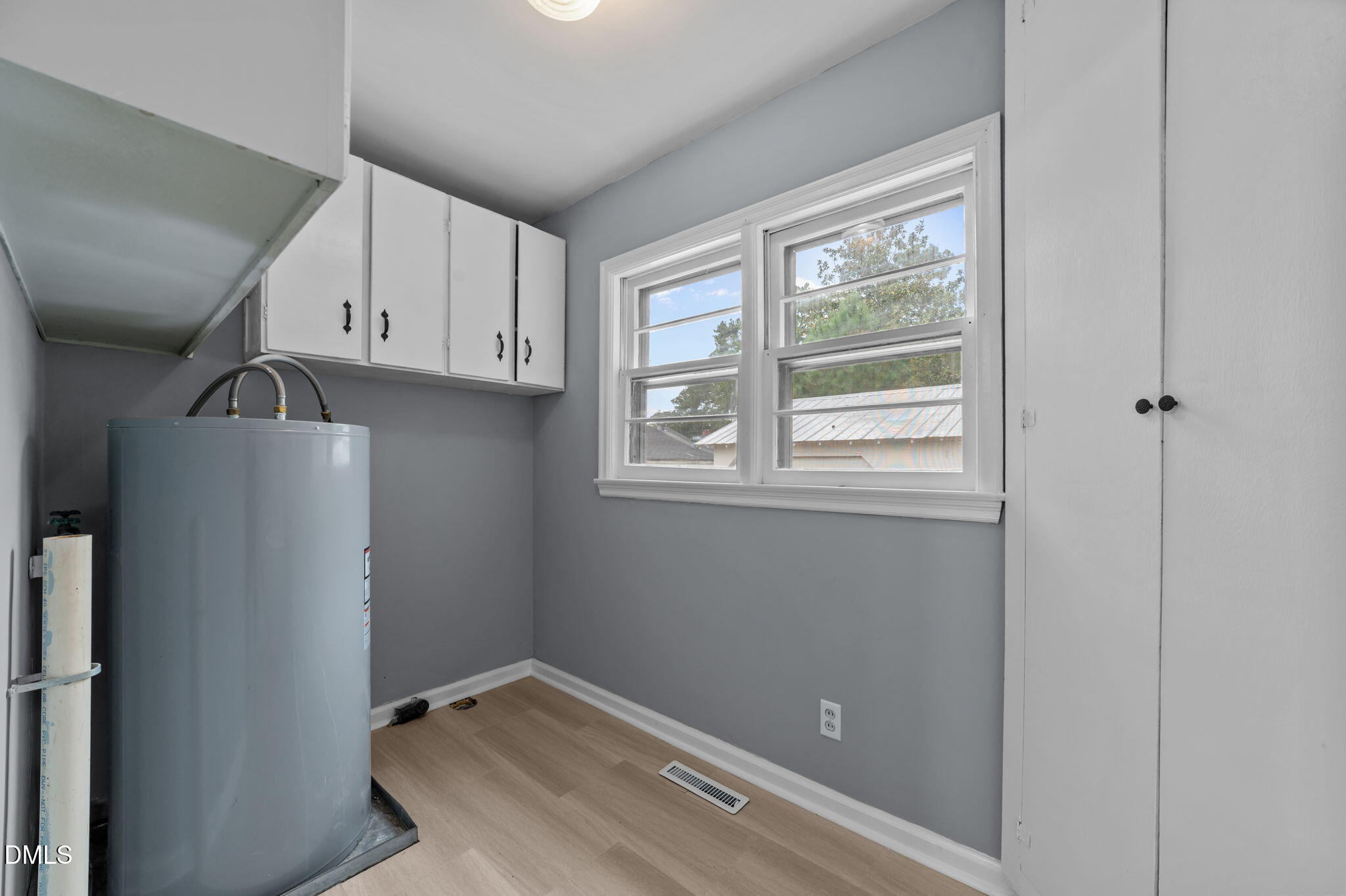 1220 Tarboro Street Rocky Mount, NC 27801 - Photo 28 of 47 Laundry Room