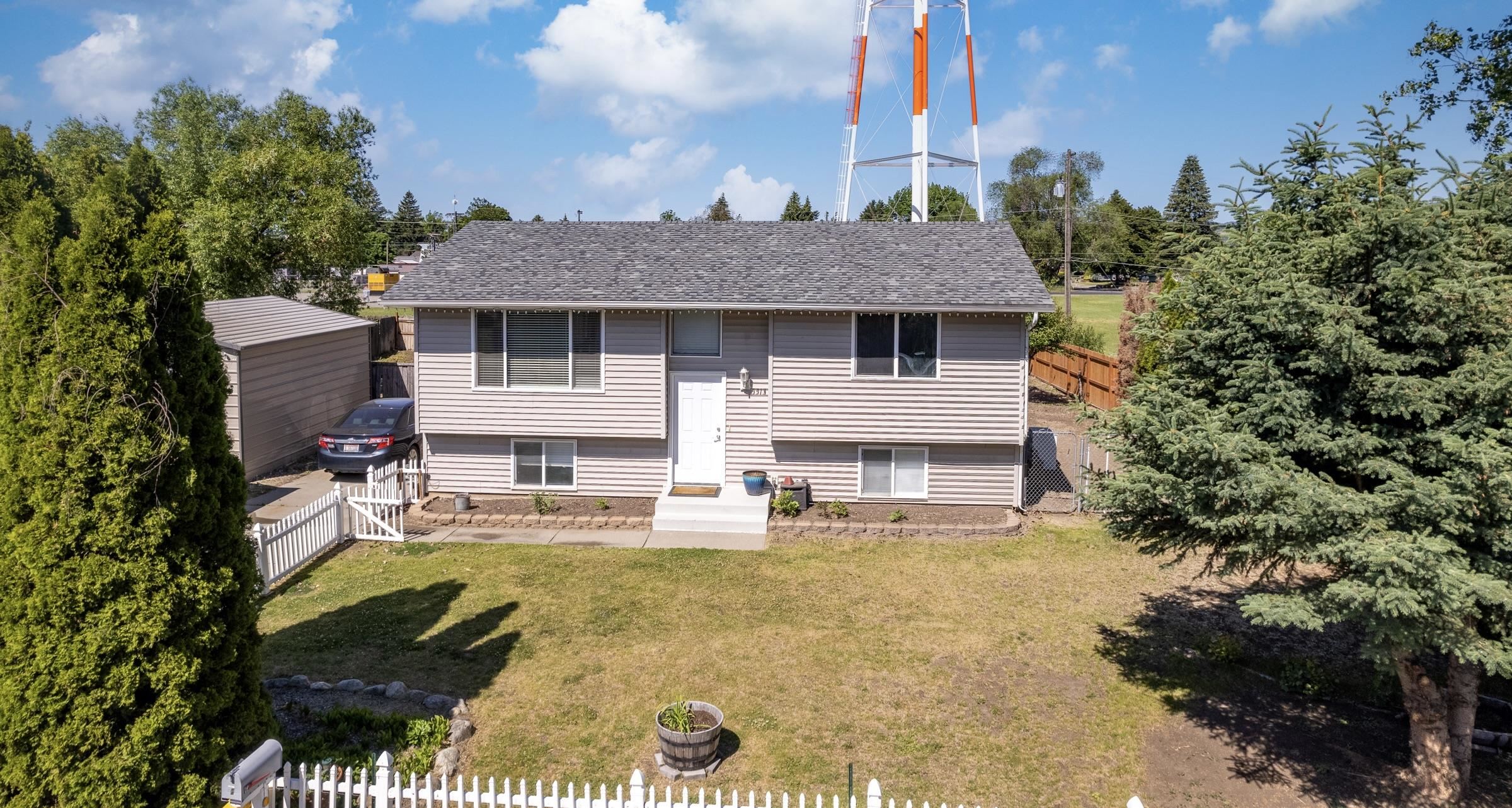 5513 North Farmfield Rd