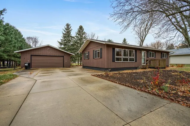 $299,000 | 4114 133rd Street, Lake Hallie, WI 54729
