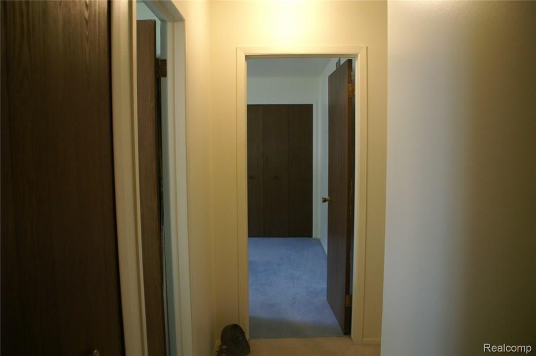 216 Buckingham Road Canton, MI 48188 - Photo 7 of 27 PICT0114.JPG