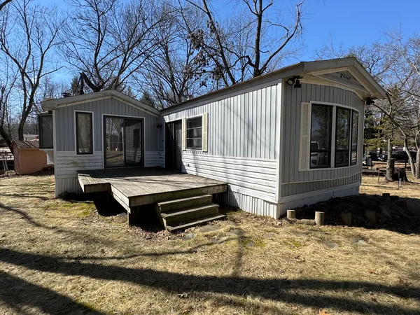 $59,900 | 2-148 Woodhaven Lakes, Sublette, IL 61367