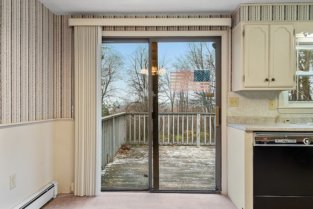 1029 Franklin Road Fitchburg, MA 01420 - Photo 9 of 29 Gallery Image 9
