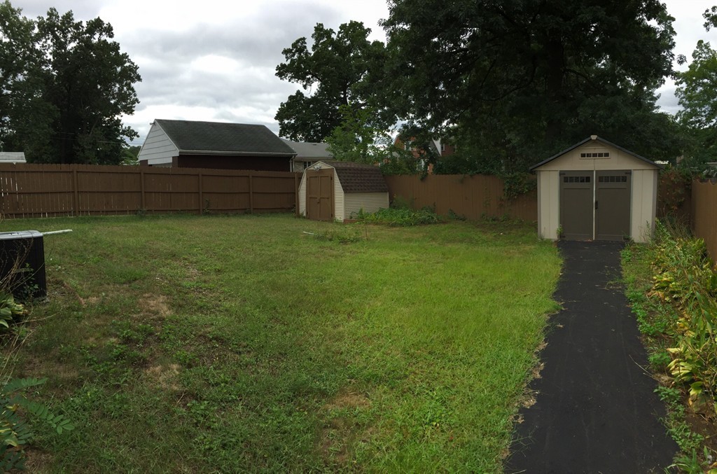 8 Fordham Street Springfield, MA 01104 - Photo 14 of 14