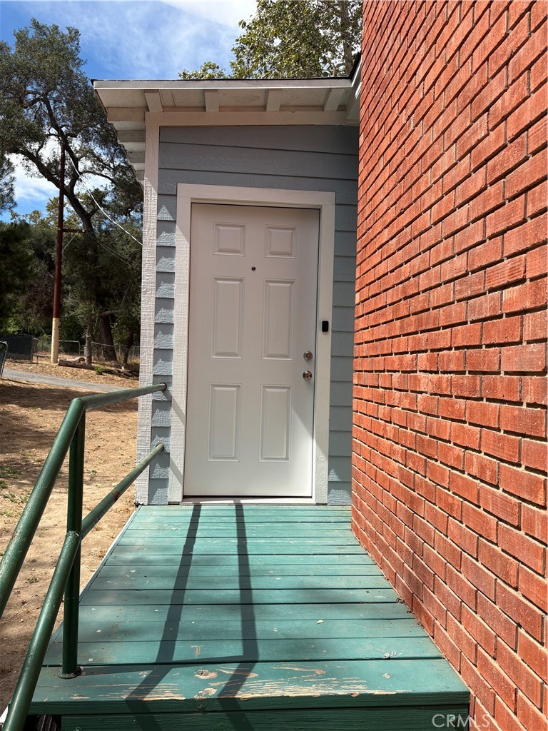 730 Live Oak Park Road South Fallbrook, CA 92028 - Photo 2 of 13