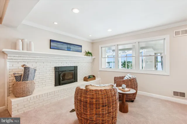 $5,900 | 11801 River Drive, Lorton, VA 22079