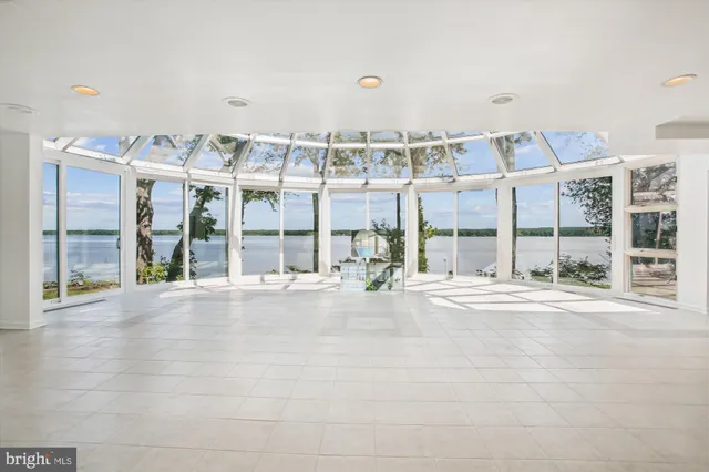 $5,900 | 11801 River Drive, Lorton, VA 22079