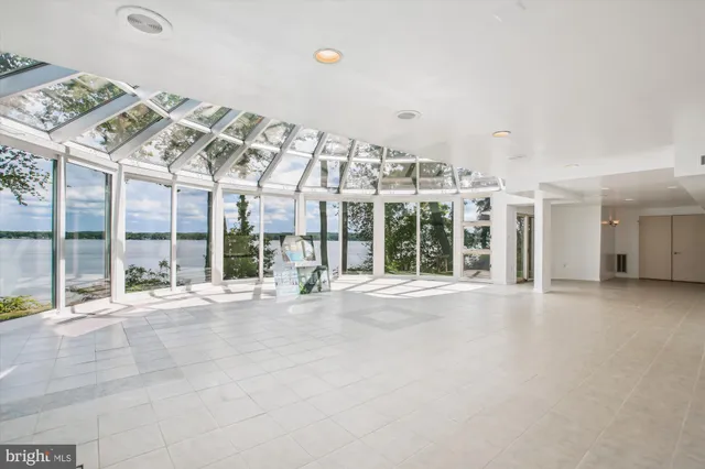 $5,900 | 11801 River Drive, Lorton, VA 22079