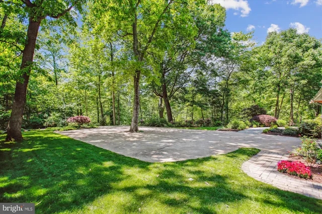 $5,900 | 11801 River Drive, Lorton, VA 22079