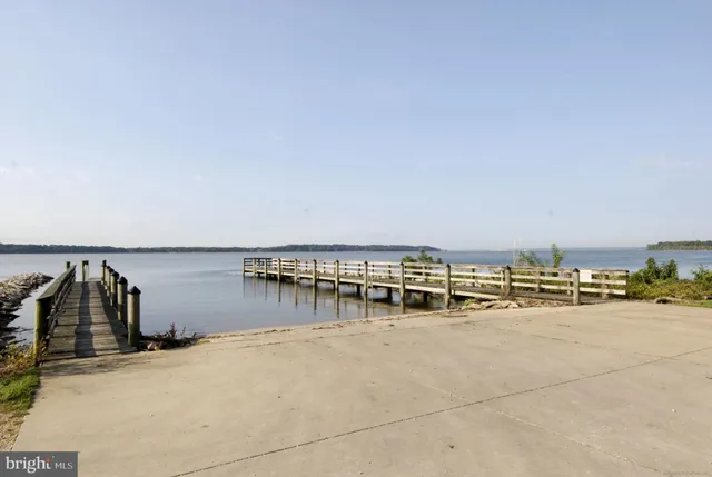 $5,900 | 11801 River Drive, Lorton, VA 22079