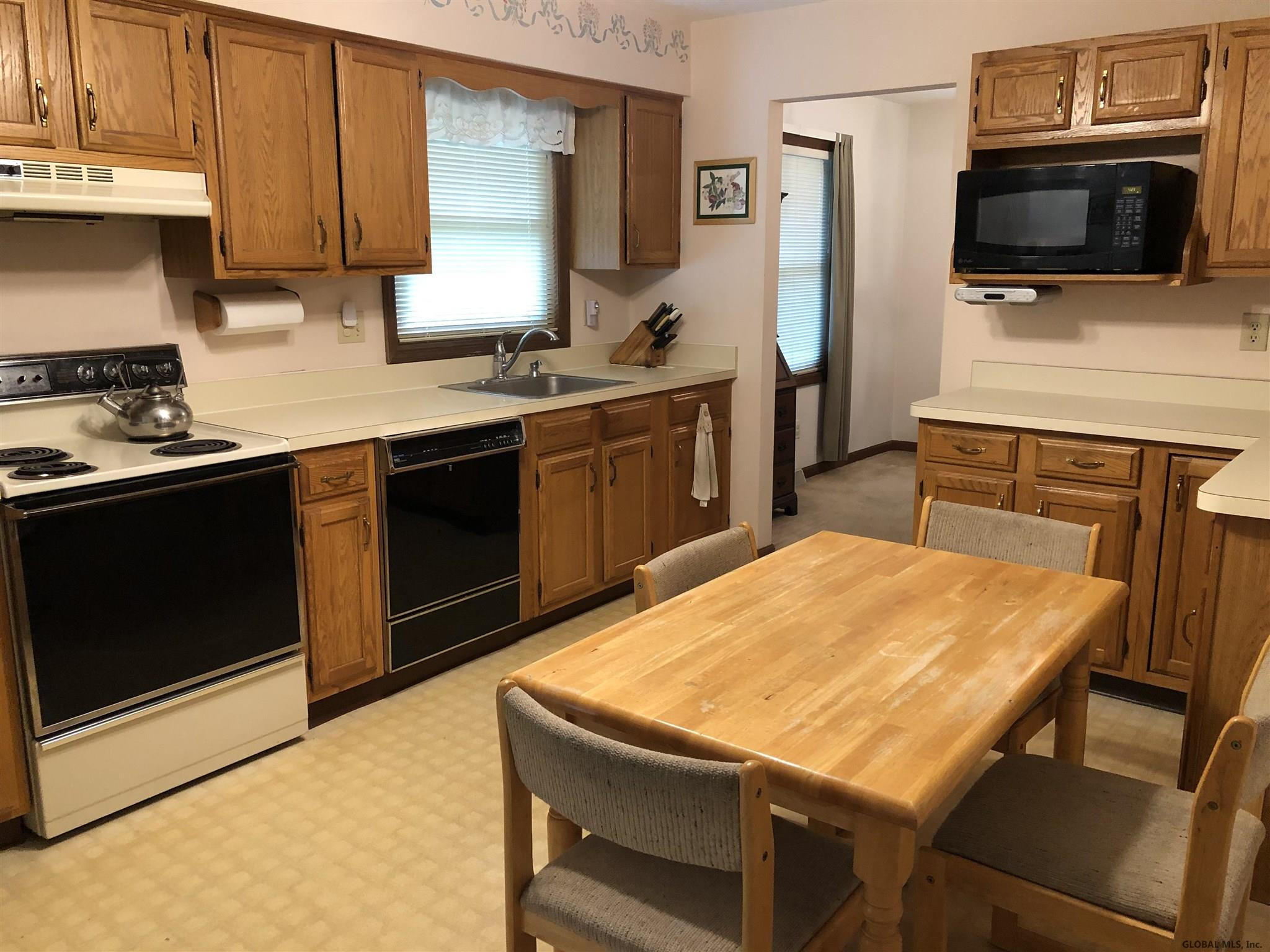 5958 Curry Road Schenectady, NY 12303 - Photo 6 of 24 Photo 6