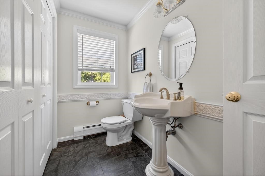 185 Rosewood Road Somerset, MA 02726 - Photo 11 of 42