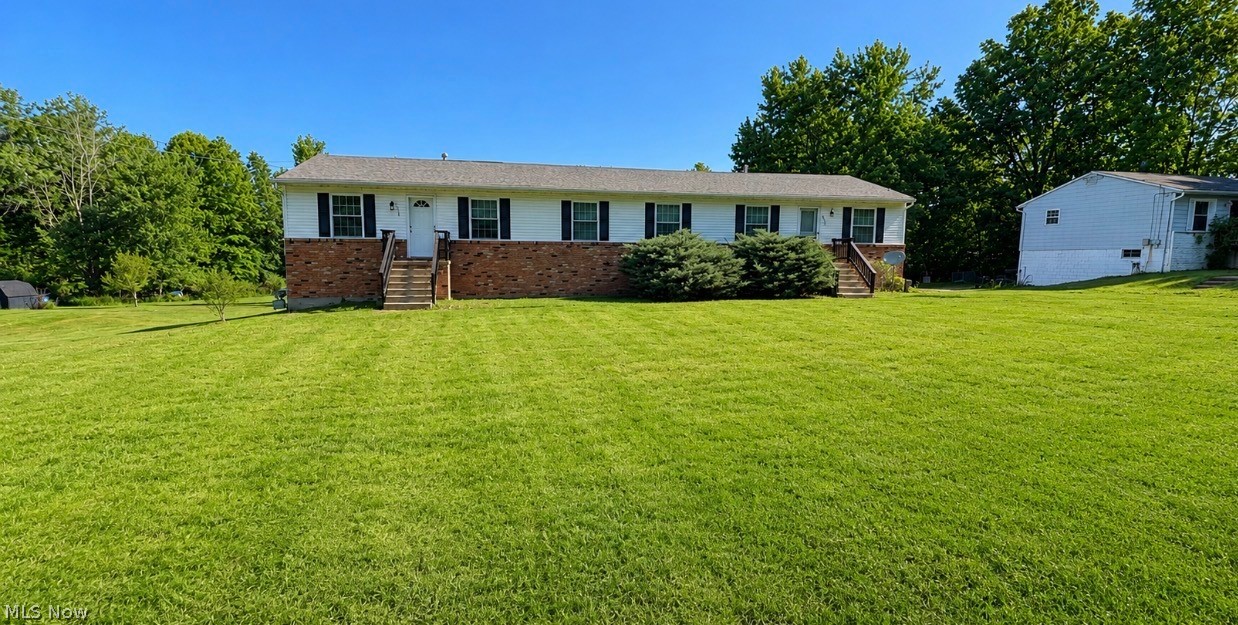3339 Samuel Road Akron, OH 44312 - Photo 2 of 19