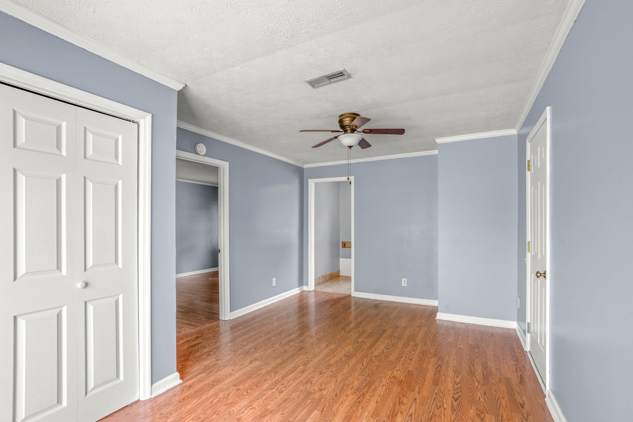 1106 State Highway 48 Dickson, TN 37055 - Photo 25 of 36 a view of an empty room with wooden floor