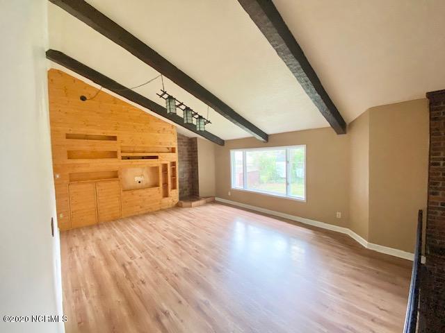 107 Laran Road Jacksonville, NC 28540 - Photo 13 of 47 Great Room