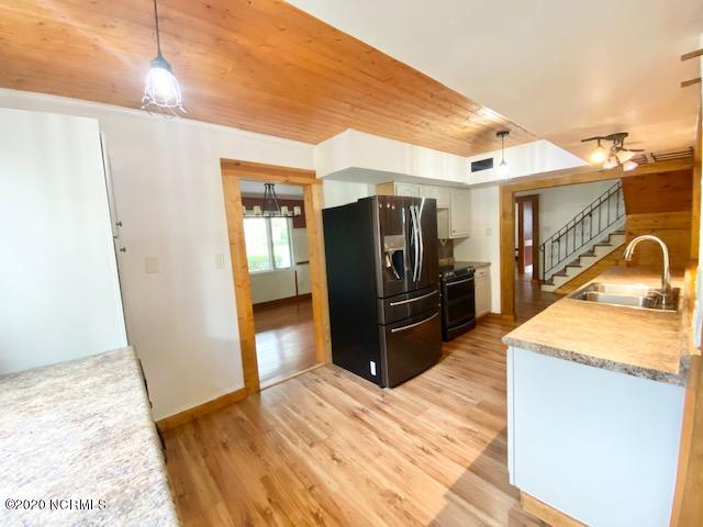107 Laran Road Jacksonville, NC 28540 - Photo 23 of 47 IMG_3970