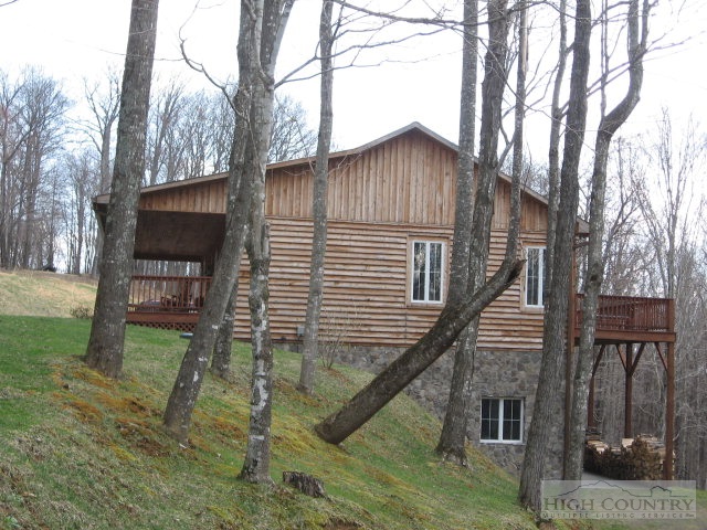 897 Little Windfall Road Lansing, NC 28643 - Photo 1 of 17
