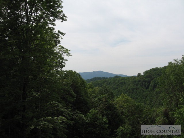 897 Little Windfall Road Lansing, NC 28643 - Photo 9 of 17