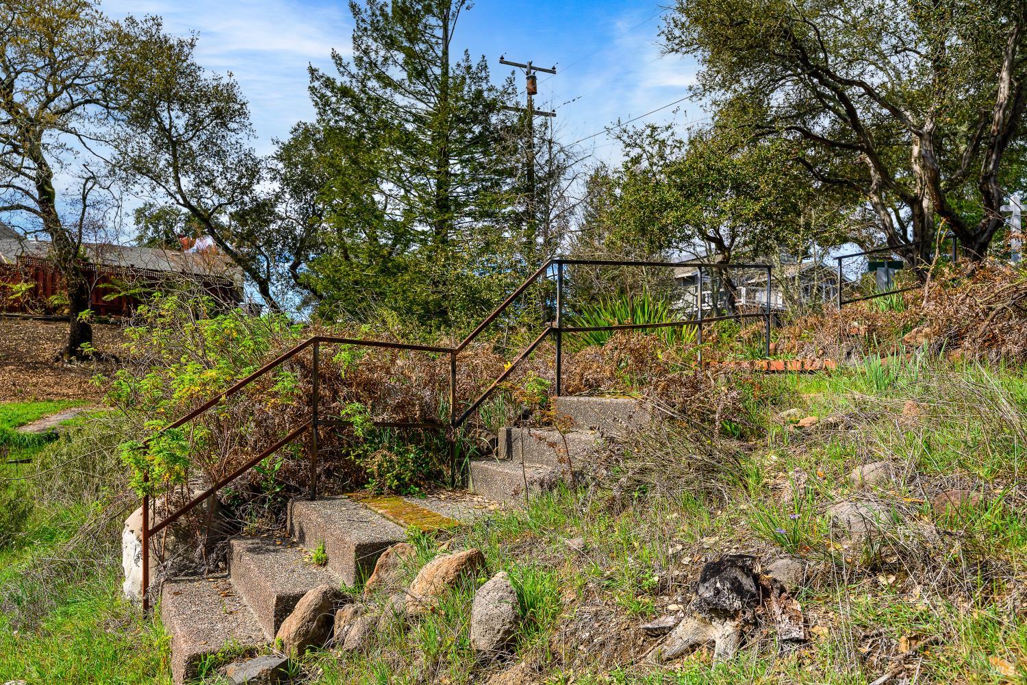 5275 Wikiup Court Santa Rosa, CA 95403 - Photo 13 of 24