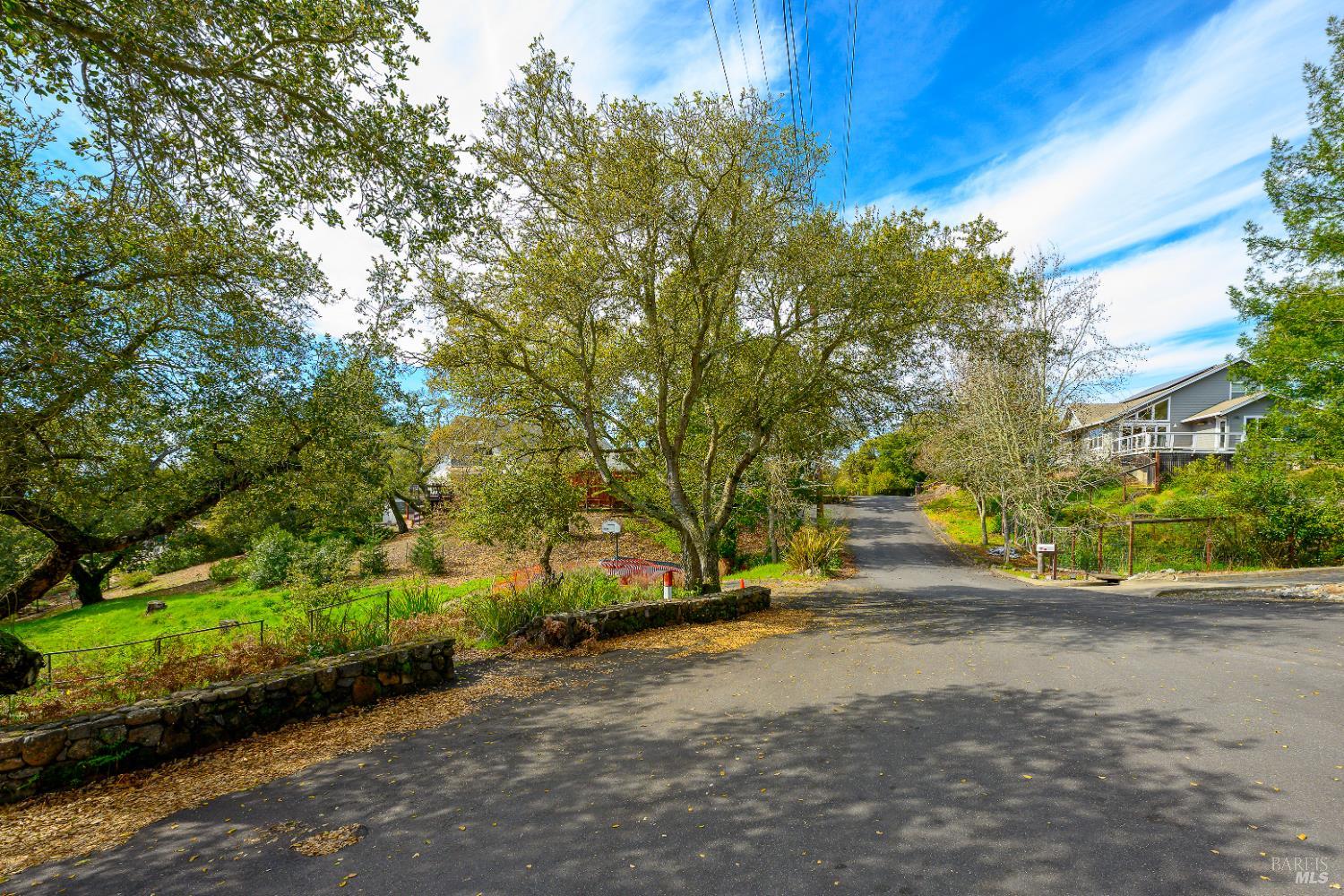 5275 Wikiup Court Santa Rosa, CA 95403 - Photo 6 of 24