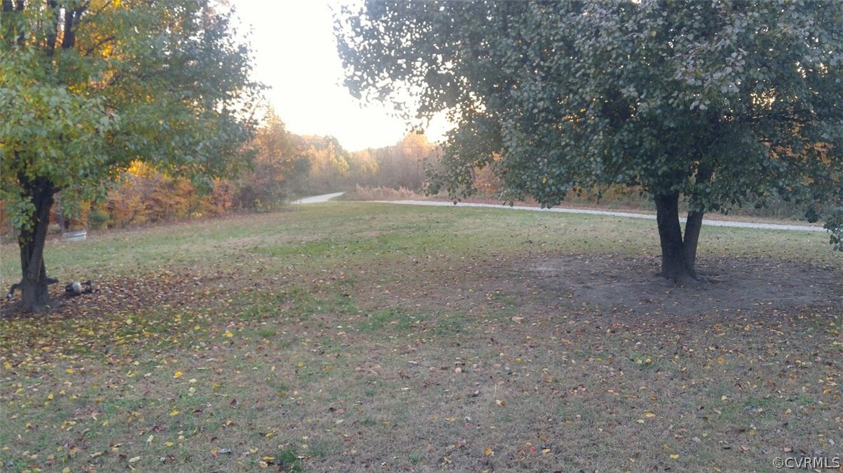 13488 Old Stage Road Hopewell, VA 23860 - Photo 6 of 42 Gallery Image 6