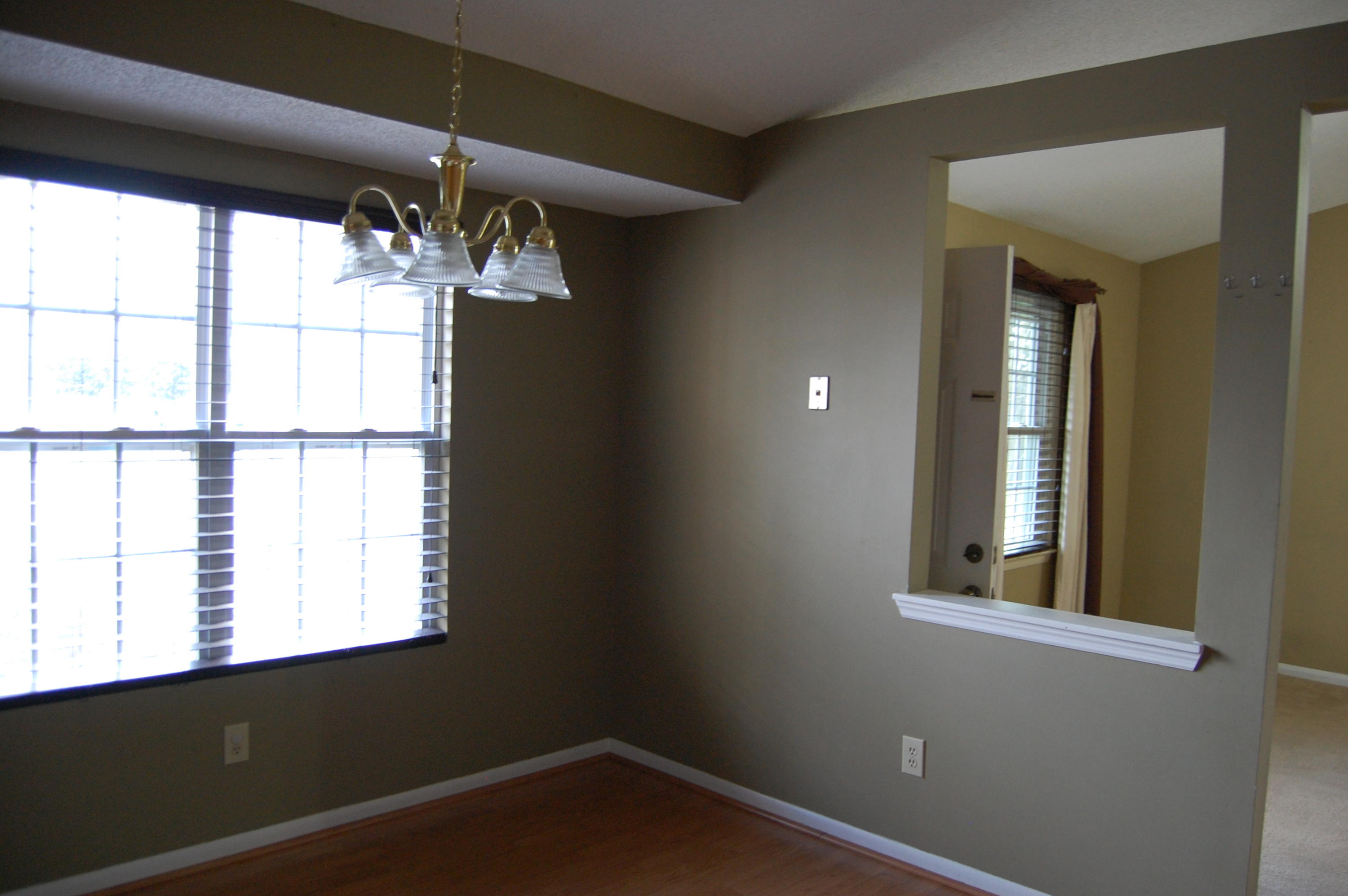 135 Manchester Road Summerville, SC 29486 - Photo 9 of 19 DSC_0017