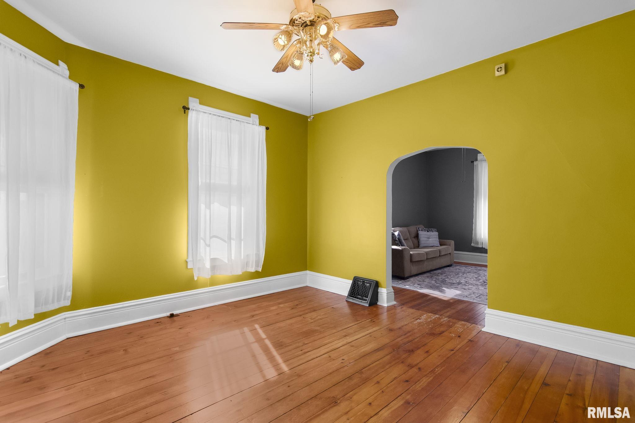 1057 North Rutledge Street Springfield, IL 62702 - Photo 12 of 36